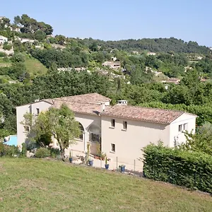 Le Mas Des Amandiers Homestay Saint-Paul-de-Vence